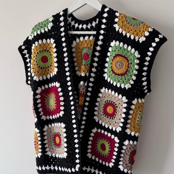 Granny square vintage cropped vest, made to order any size, handmade - Picture 3 of 10